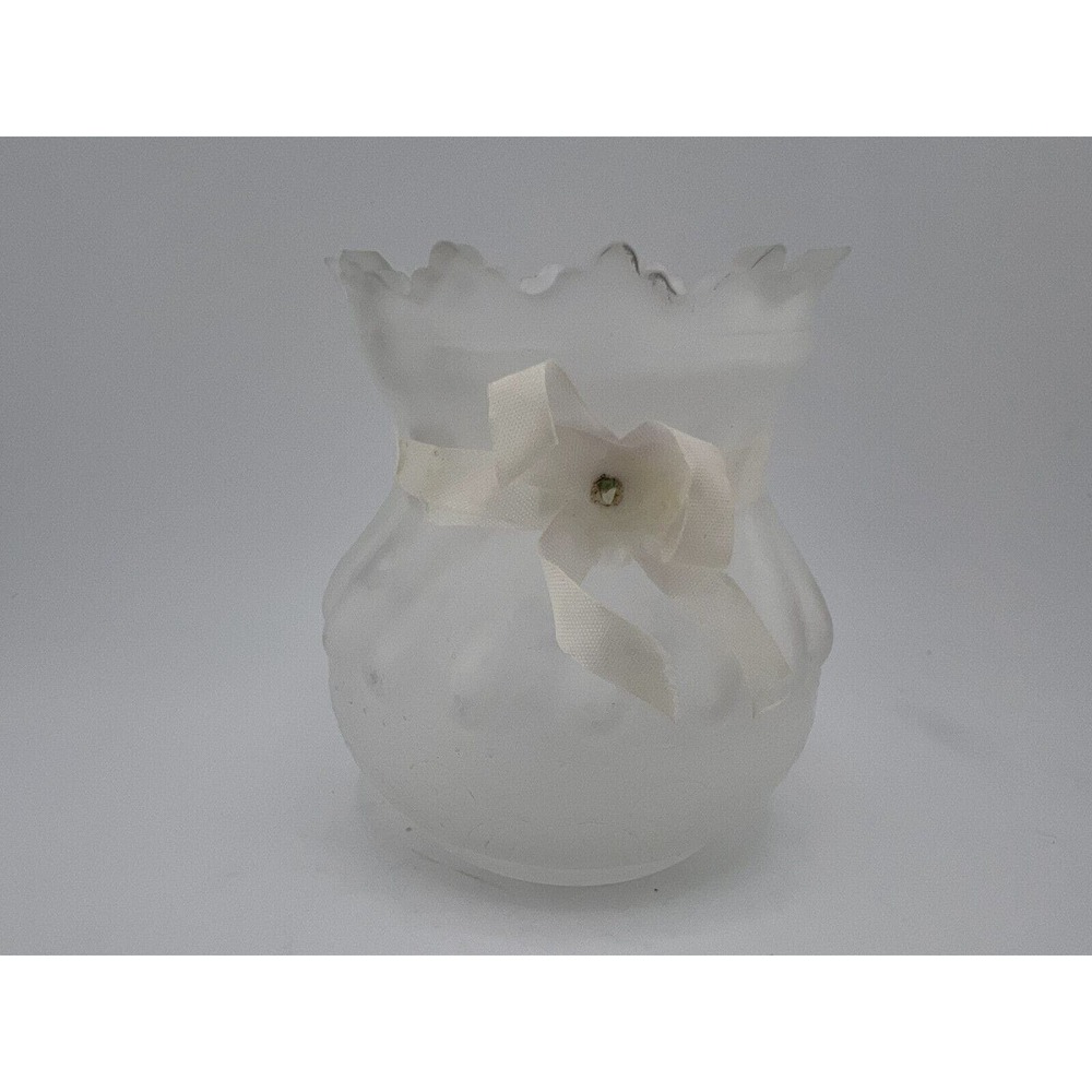 Vintage Beautiful Decorative Scalloped Edges 3" Flower Vase with Ribbon Bow